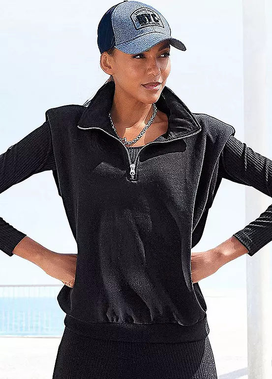 Bench Sleeveless Sweatshirt