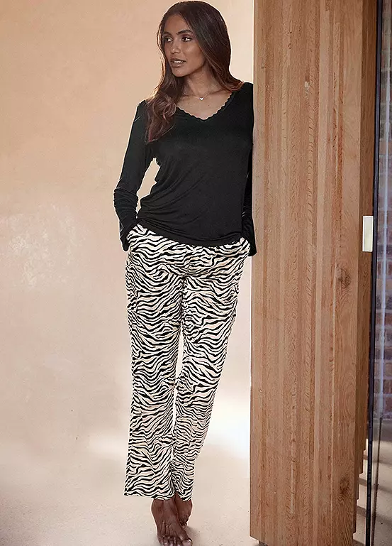 Buffalo Animal Print Pyjama Trousers - Image 5