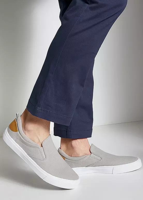 Le Jogger Textile Slip-On Pumps - Image 5